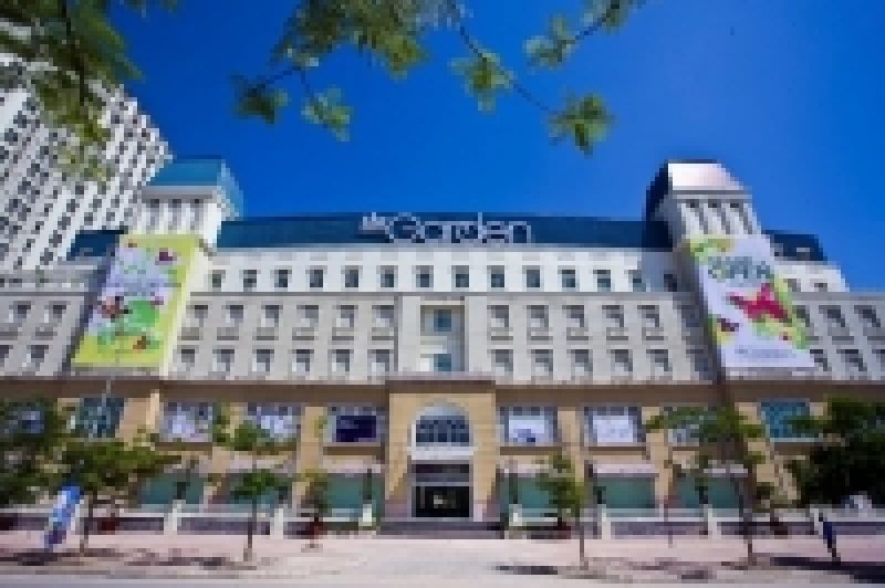 Ngất xỉu h&agrave;ng loạt ở Big C: Kiến nghị tạm dừng hoạt động t&ograve;a nh&agrave; The Garden