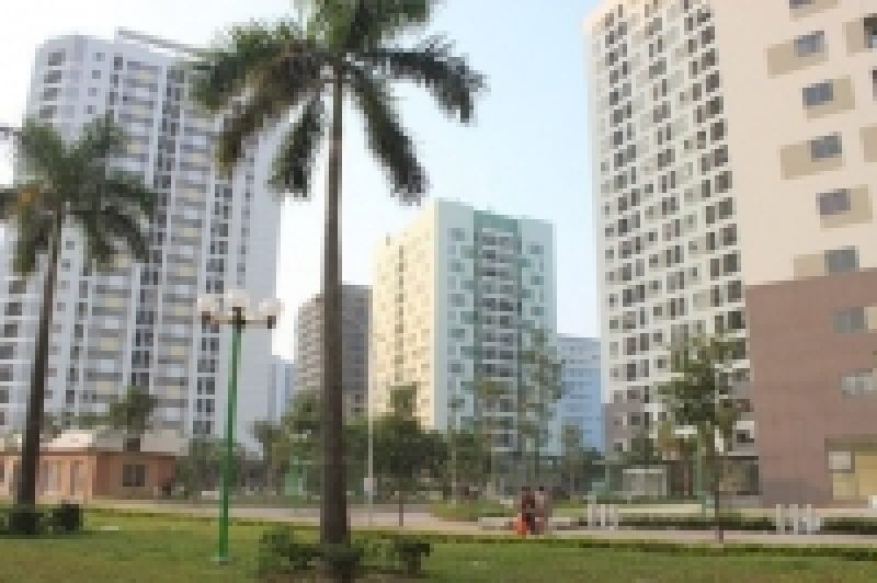 Cảnh gi&aacute;c trước chi&ecirc;u tr&ograve; của m&ocirc;i giới thiếu lương t&acirc;m